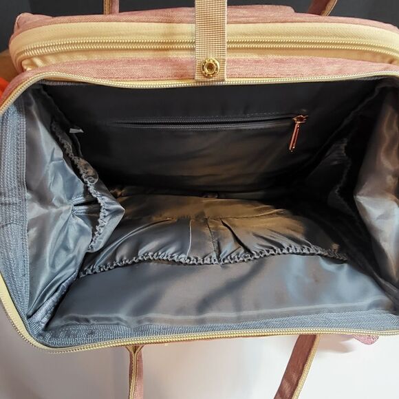 Crystal Avenue Pink Diaper Bag - Picture 8 of 9